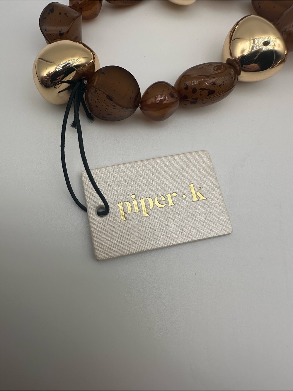 NWT Piper K Speckled Resin Toggle Statement Necklace Gold Accent Beads - Picture 6 of 6